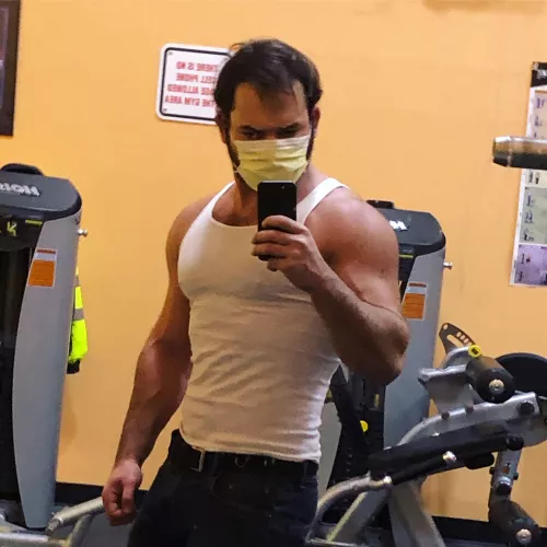 My shoulders are genetically pretty shit so I’m real pleased with them looking like this at the moment. Gettin somewhere by TristanMoreau