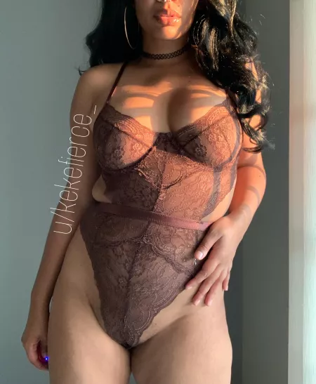 My skin loves the sun by kekefierce_