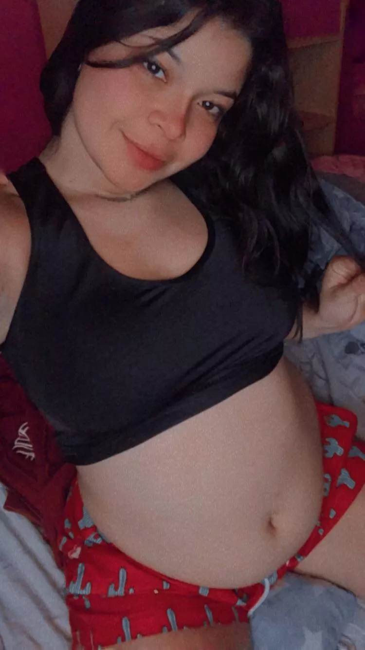 •My sling is made for this, it makes me feel good about myself, I need someone to help me to grow much more, any feeder? kik babyadri17 🍕🍕🍕 posted by babyamanda17