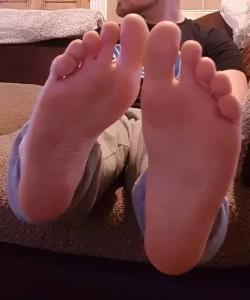 my smooth size 11 pillows for your face by Ok-Necessary1285