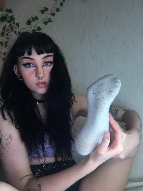 My socks are a bit worn by sipetinh