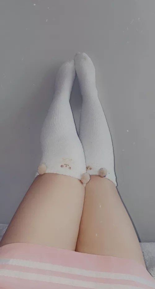 my socks of the day 🤍🤍 by bunnigloss