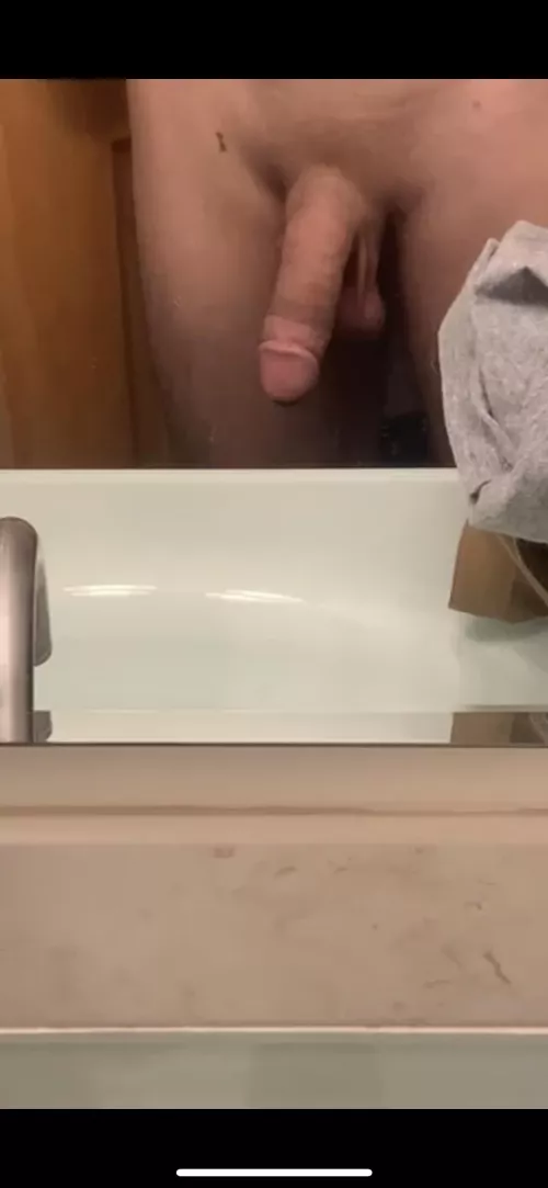 my soft penis by sendsabpics