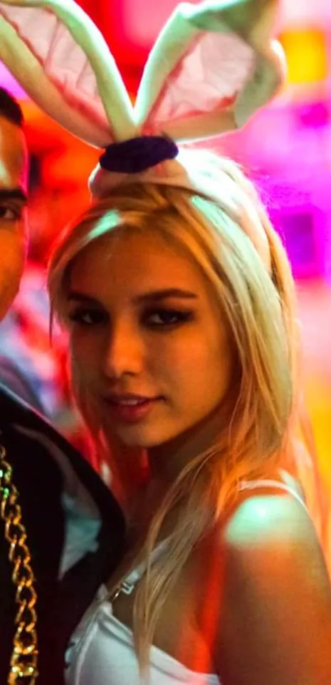 My super cute fun friend posted by paisleymaygirl