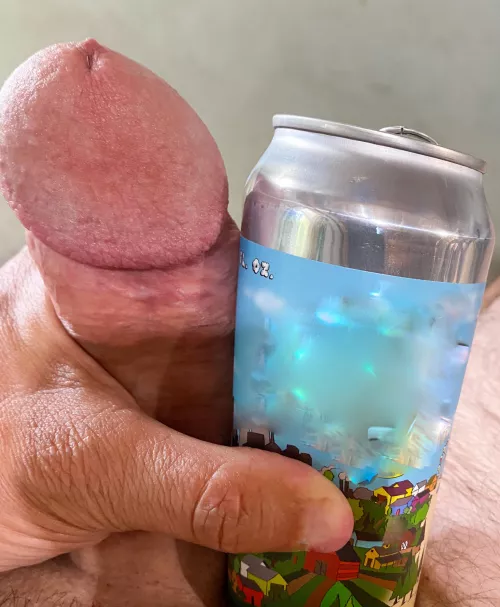 My thick cock compared to a 16oz can by blackoutram