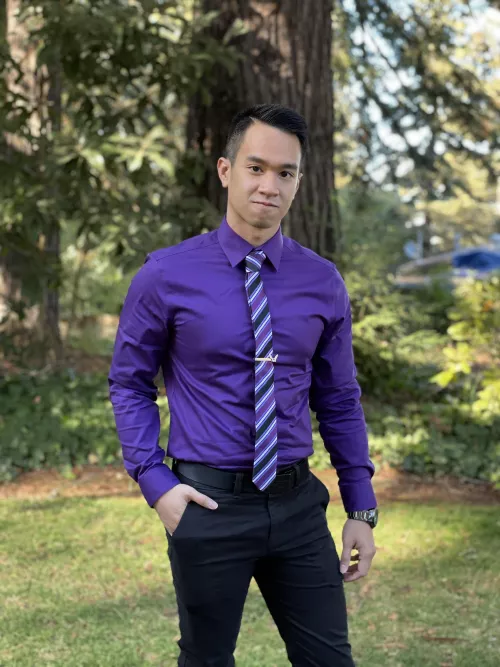 My Tie Clip is screaming “Hey Listen!” by Ba0zer