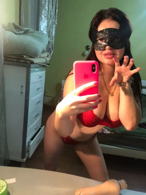 My tits are so heavy that when they fuck me, they slap against my belly.🍒😋 Greedy tits and a deep pussy are waiting for you.🍓😍My OF link below by Vieleheon