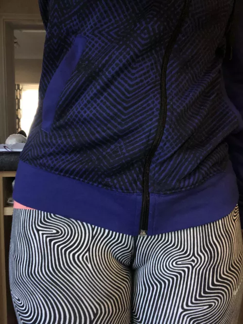 My toe at the gym today ;) by Lacey-xx