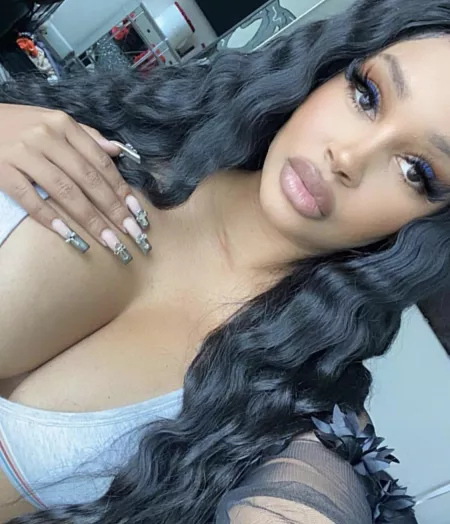 My Type 🔥 She Got Everything by zanzaxxx