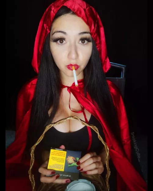 My what big teeth you have! by SmokingCutie_