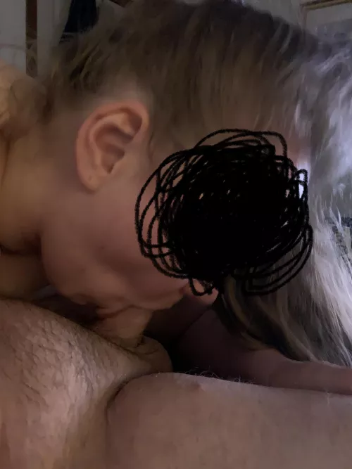 My wife gives the best head by throwawaycouple7865