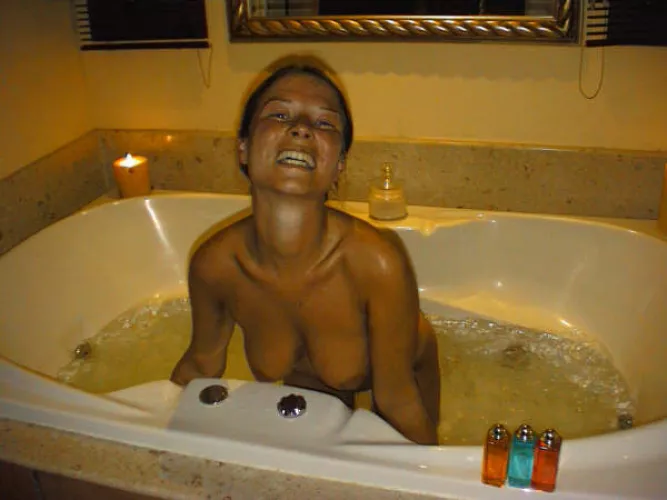 My wife looking for some fun by Green-Concentrate-22