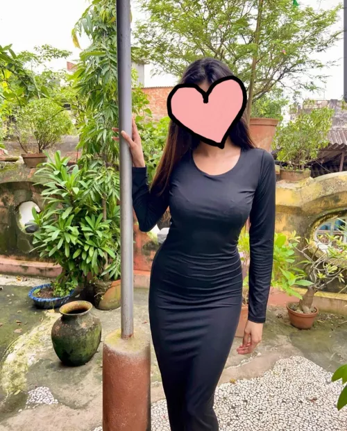 My Wife needs your Attention and upvotes. by Yallah_Haji