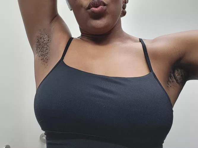 My workout had mybarmpits so sweaty! Also, do you like the hair ? :) by kittenskitten_