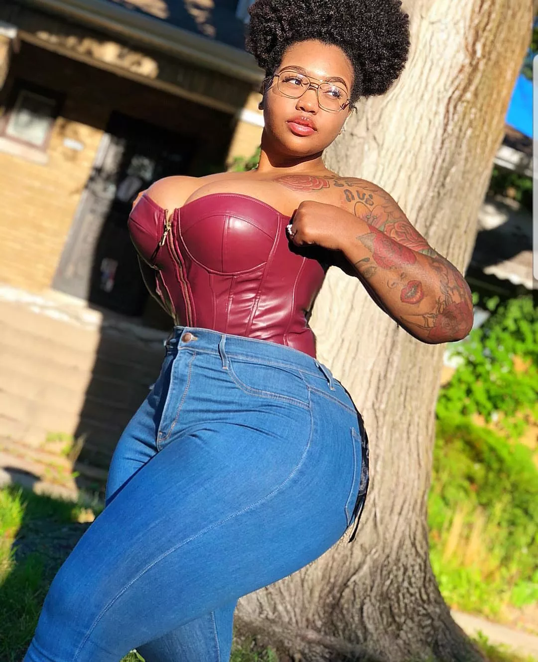 @mya.curvz posted by LasherDeviance