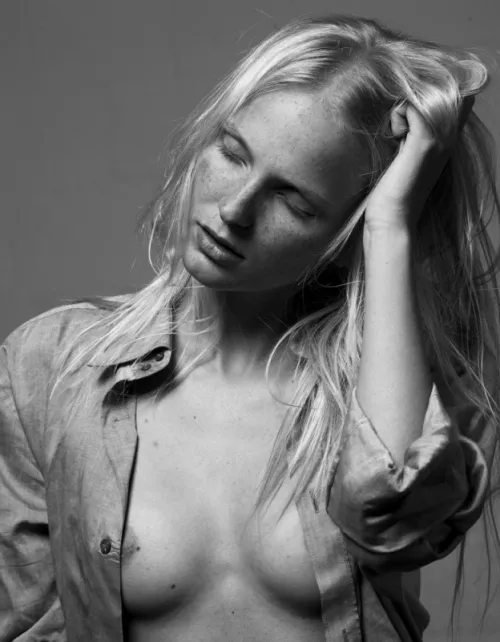 Myrthe de Poel by How_Is_This_Fashion