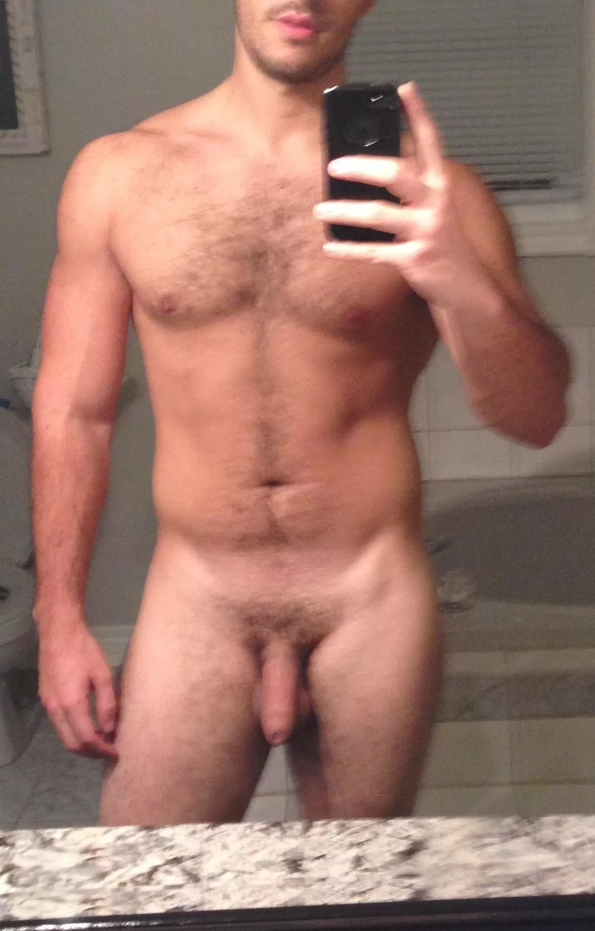 MySpace mirror selfie nudes | GLAMOURHOUND.COM