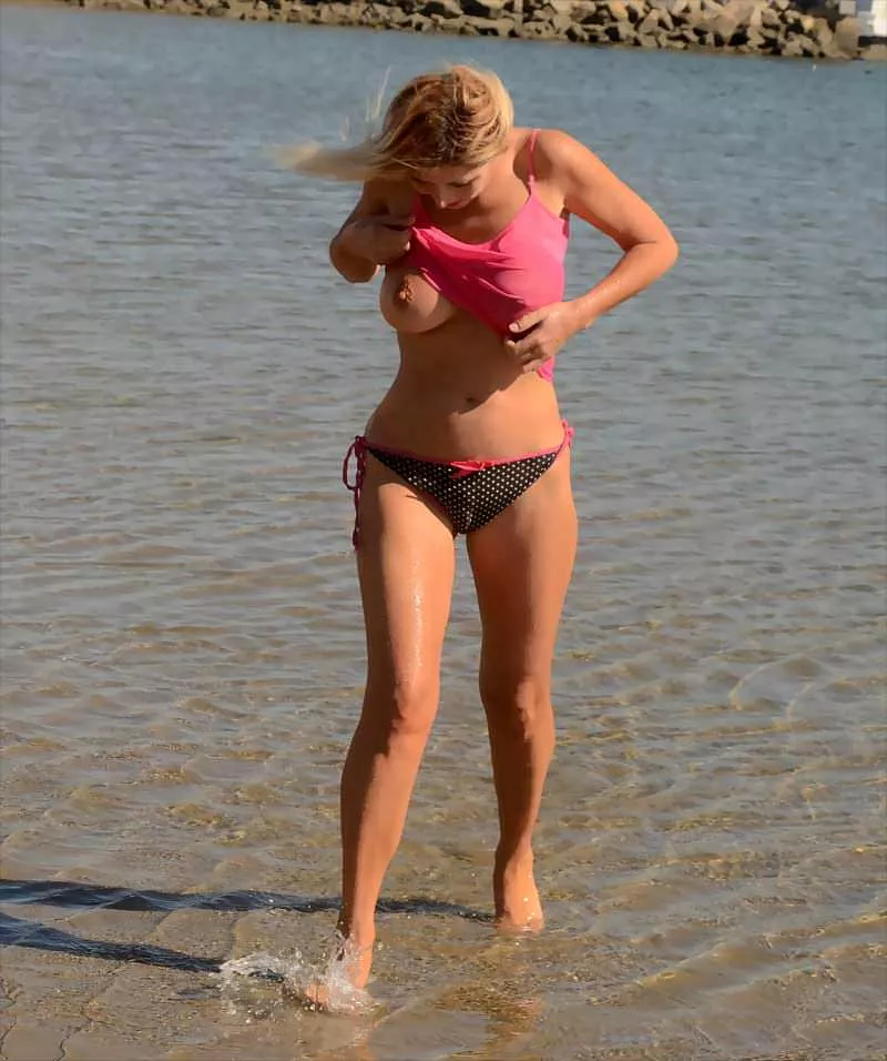 Nadeea Volianova posted by Mickstersen