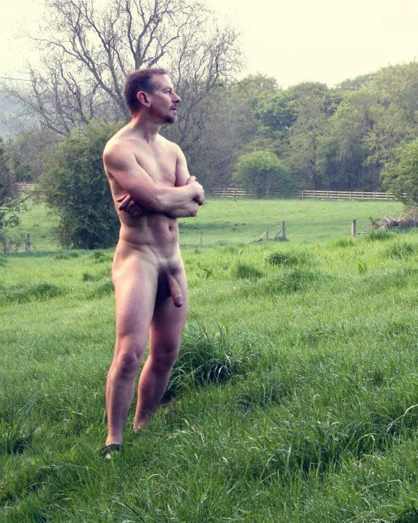 “Naked in the field” … posted by neilfromsydney2003