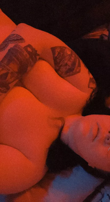 Naked sleeping is the best sleep by Pumpkin_PrincessUwU