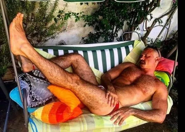 Nap time... by oraval2019