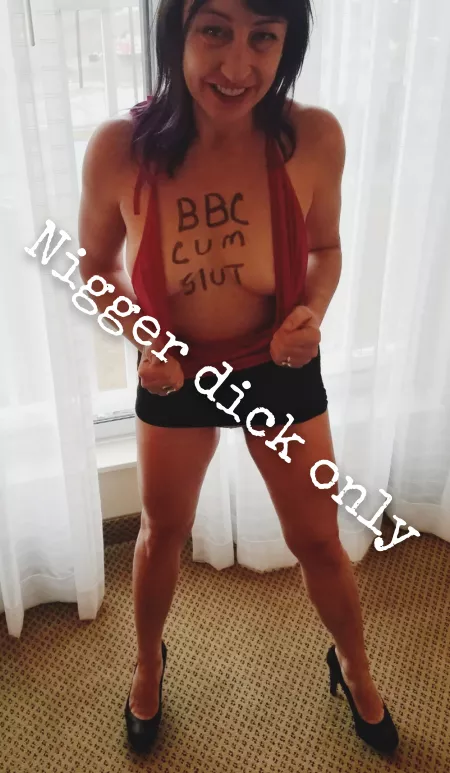 Nasty slut wife that loves fucking the Hood 😈 by fet_freeek