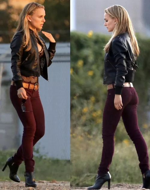 Natalie Portman as a hot blonde by Batman113