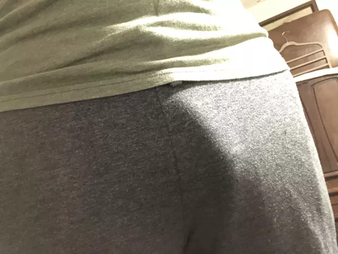 Naturally hang to the left, what about you? by justarandomguy_1387