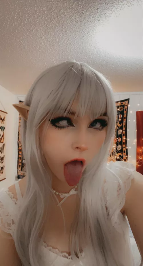 naughty elf 😈 by bumbybaby