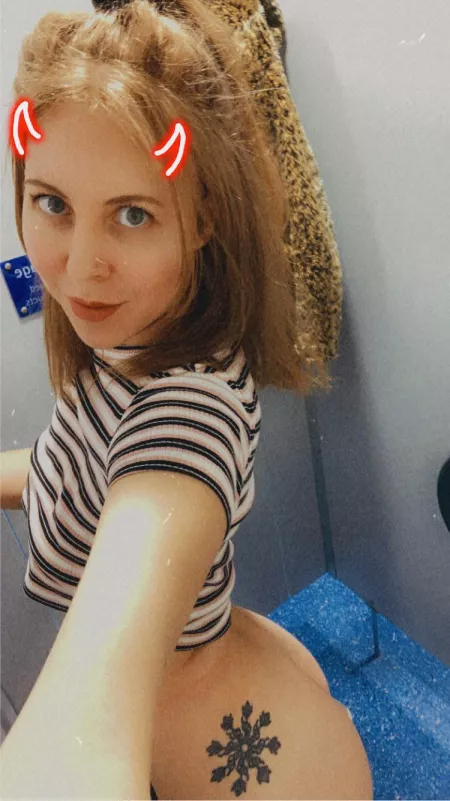 Naughty library selfies, no panties by missdaizychainz