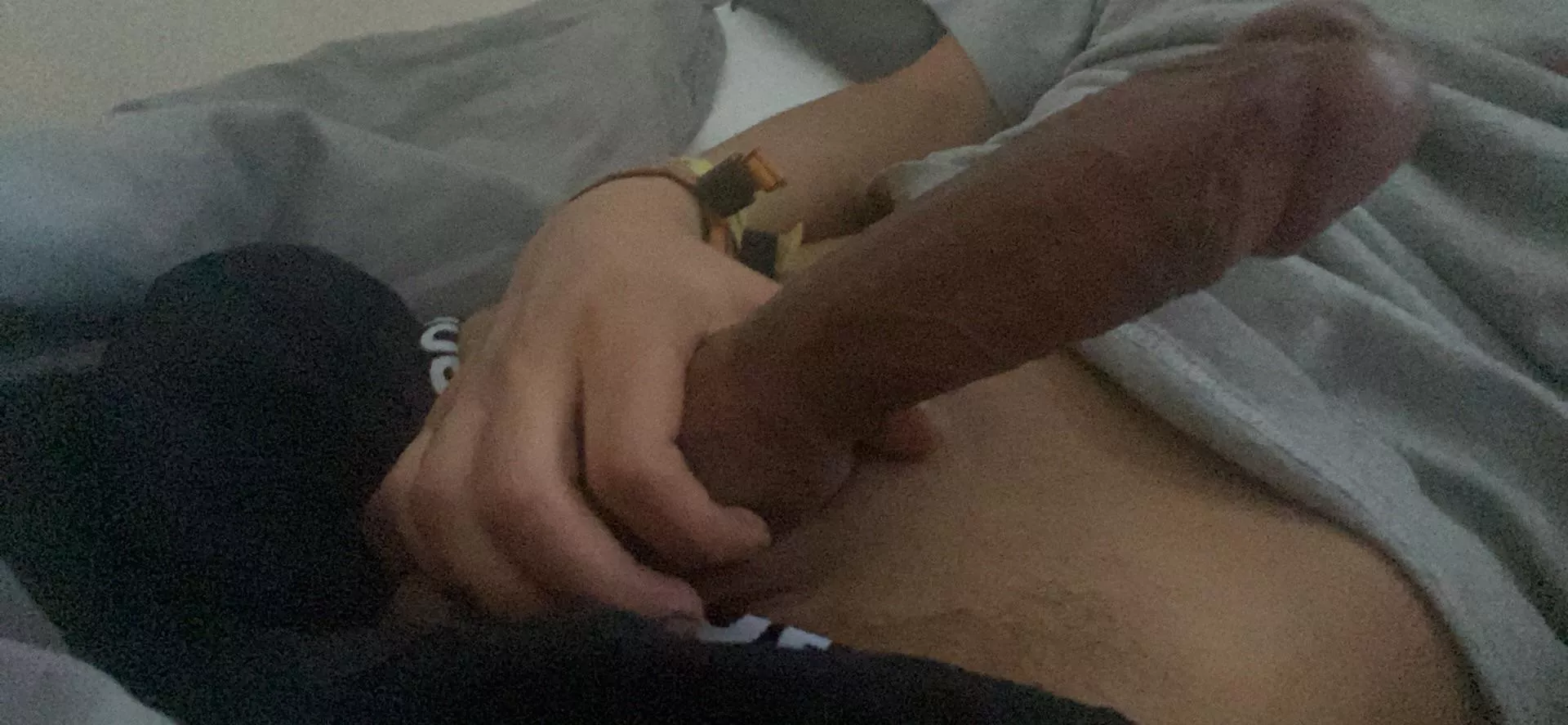 naughty sluts hmu 😈 posted by naughtydaddybbc