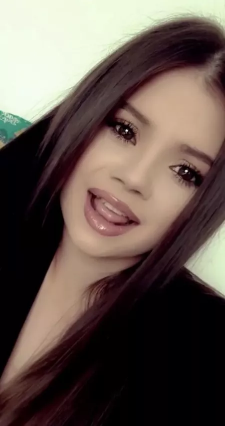 Need a bbc for my fam. Kik: xoriti by lansbekwk