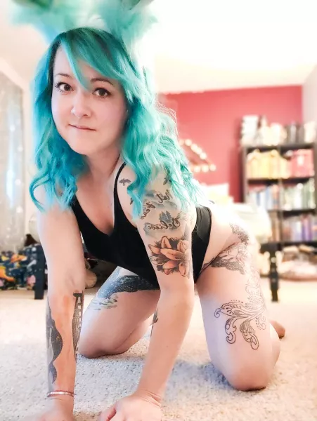 Need a bunny? by gothic_popsicle