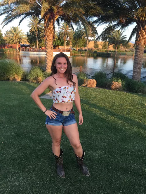 Need a country slut in your life? by Gypsy2113