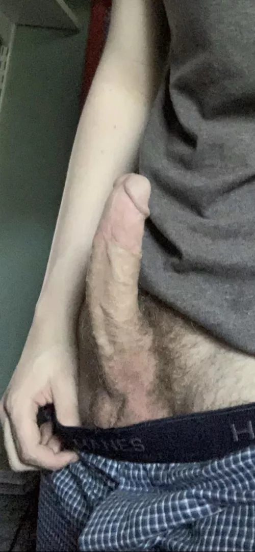 Need a cute ass to come sit on this big cock 😉 by Beast492