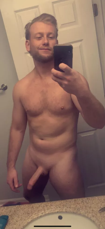 Need a good lil slut to help Daddy Cum... PM me :p (m) by JeremyLong73