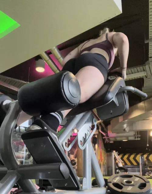 need a gym pal to take better pics 🍑😉 by littlemissc4ndy