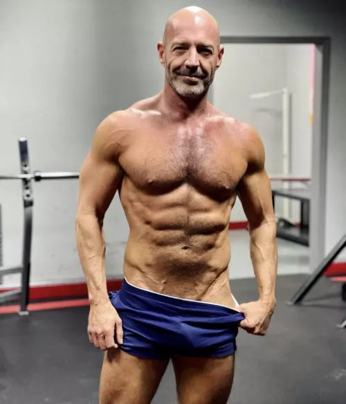 Need a gym partner? by criptoad