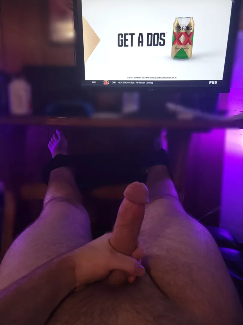 need a hand or dos posted by zeromano