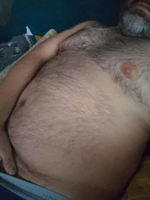 Need a hand by mikergonz