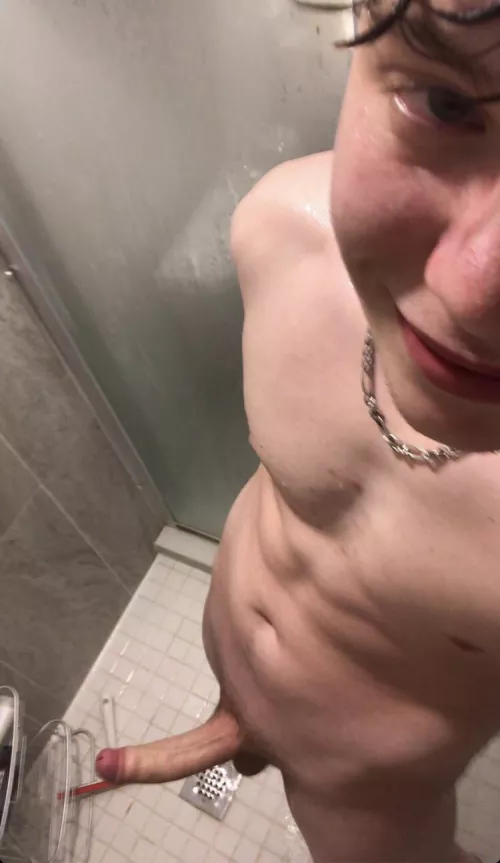 need a lil help cleaning down there by Beautiful_Home8867