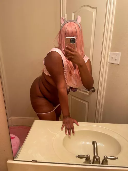 Need a quickie!? by fathornyhippo