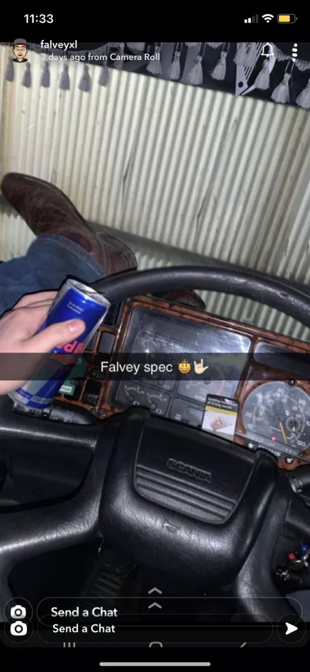 Need help finding what boots these are. All suggestions appreciated by banana_bazooka