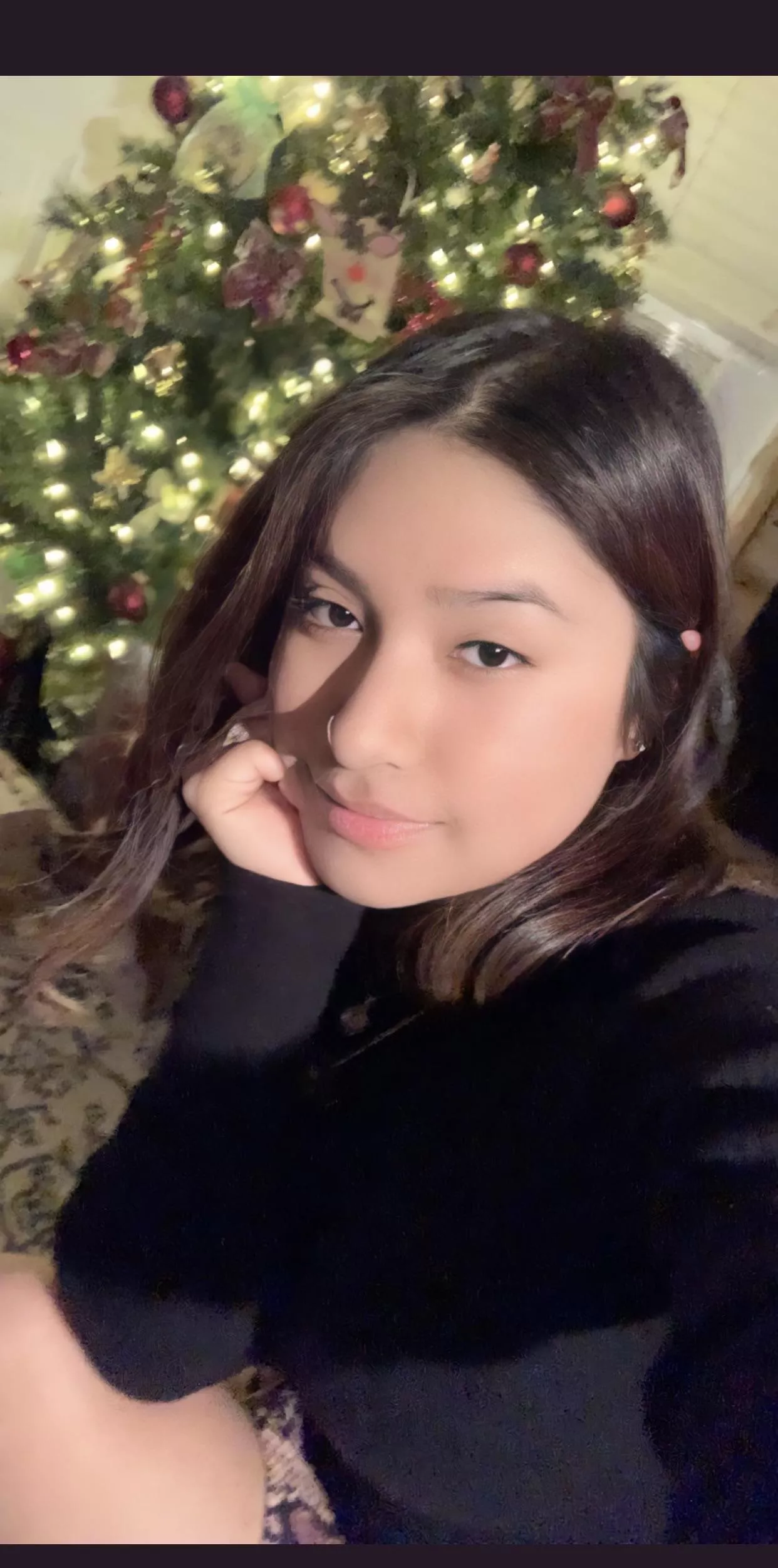 Need her face glazed!!!! Kik: Pan..90 posted by NaturalGiraffe1411