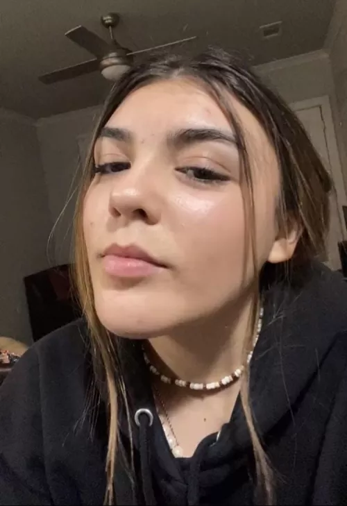 need her jerk tribbed or cum tribbed by someone that can moan her name/dirty talk. non nudes & face pics only. kik: u99919 by lh58266