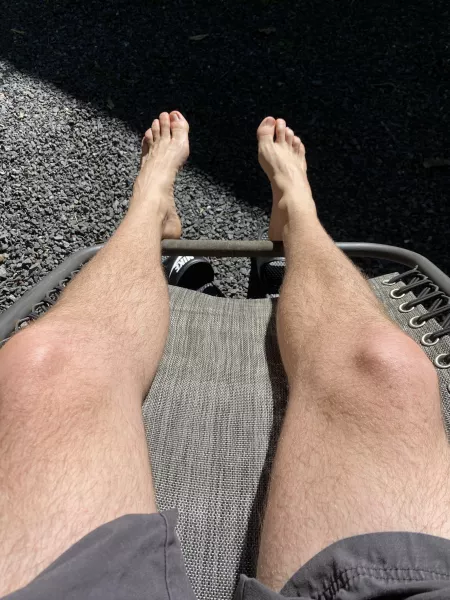 Need my feet taken care of on vacation. by SingleMusician9651