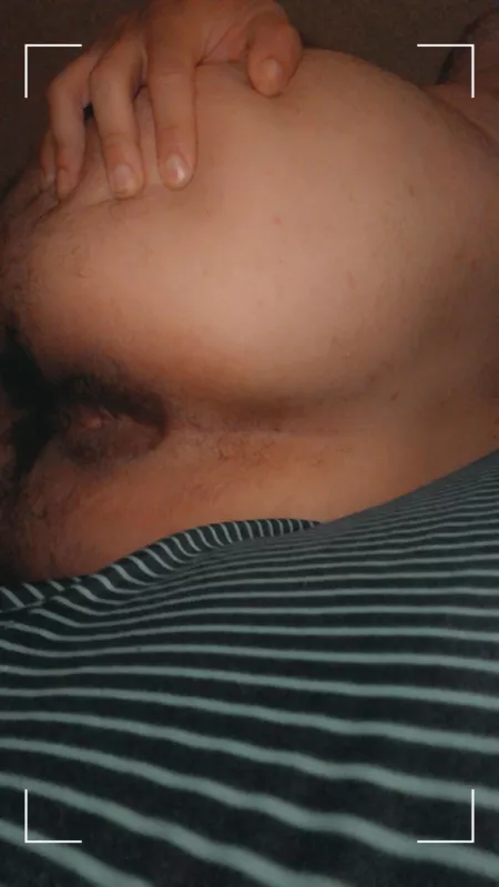 Need my virgin hole stuffed and dripping with cum by joey8807