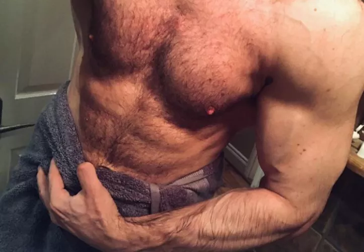 Need new friends 😏😈 by GymDad420