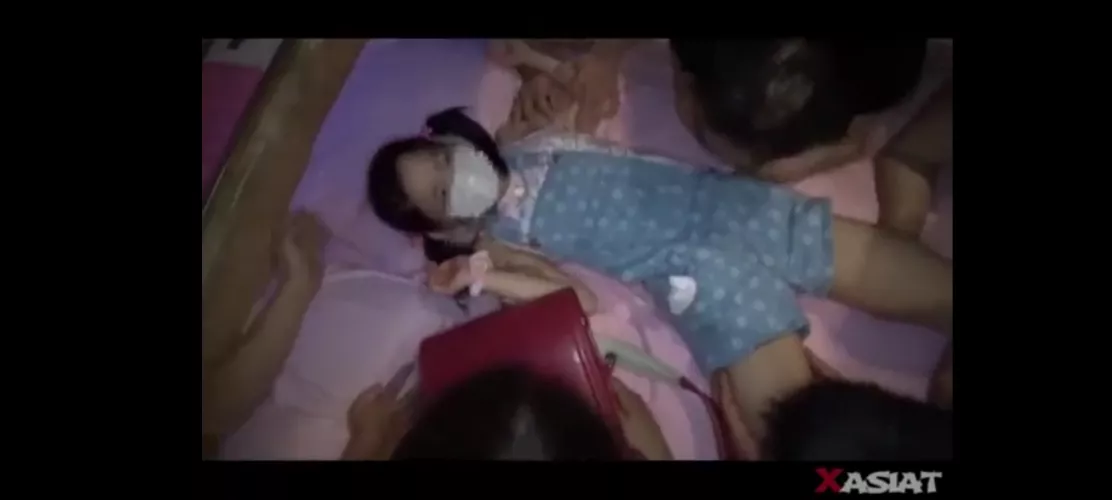 need sauce please? by negro_saja