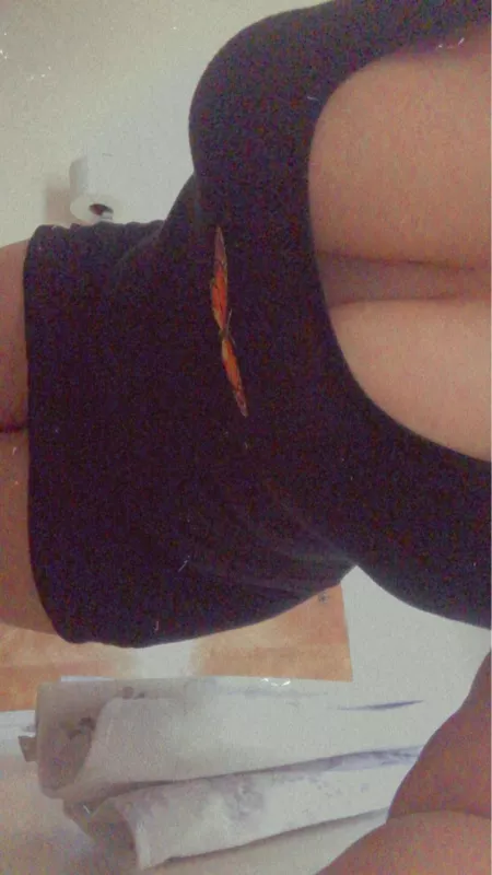 Need some help😏 by cutebunnylatina1